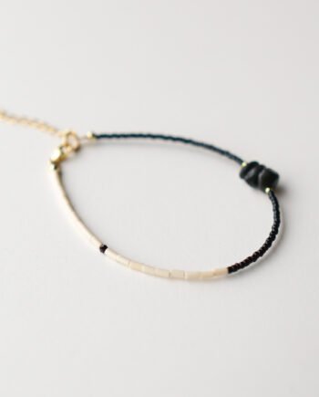 NOC POLARNA - bransoletka z agatem i spinelem