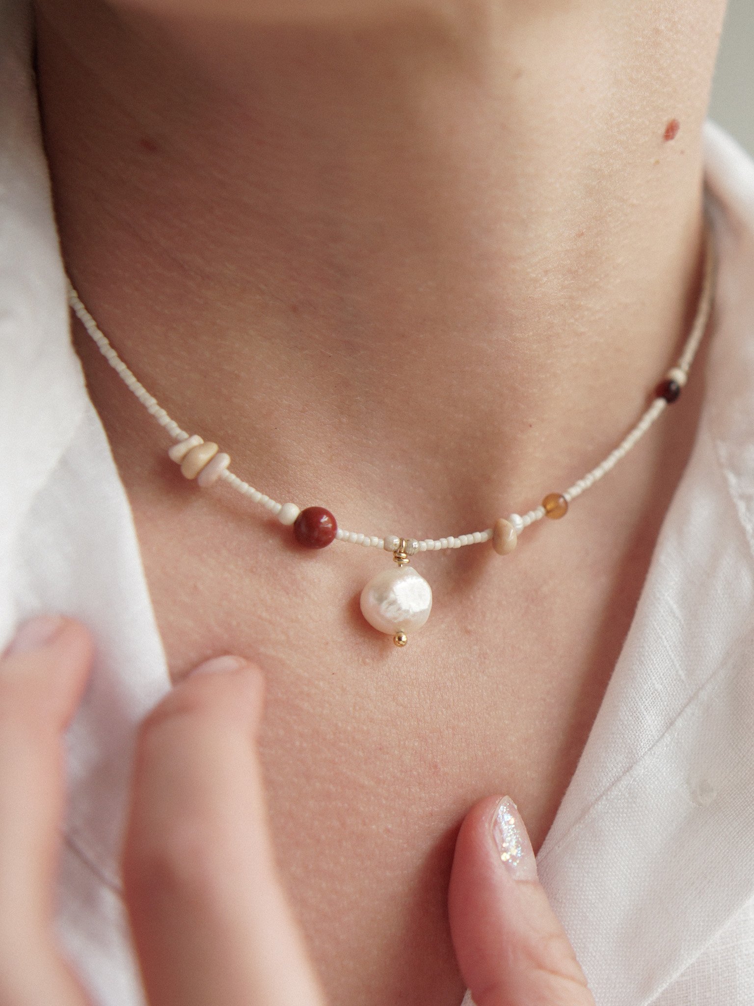 HEL - naszyjnik z perłą, jaspisem i spinelem