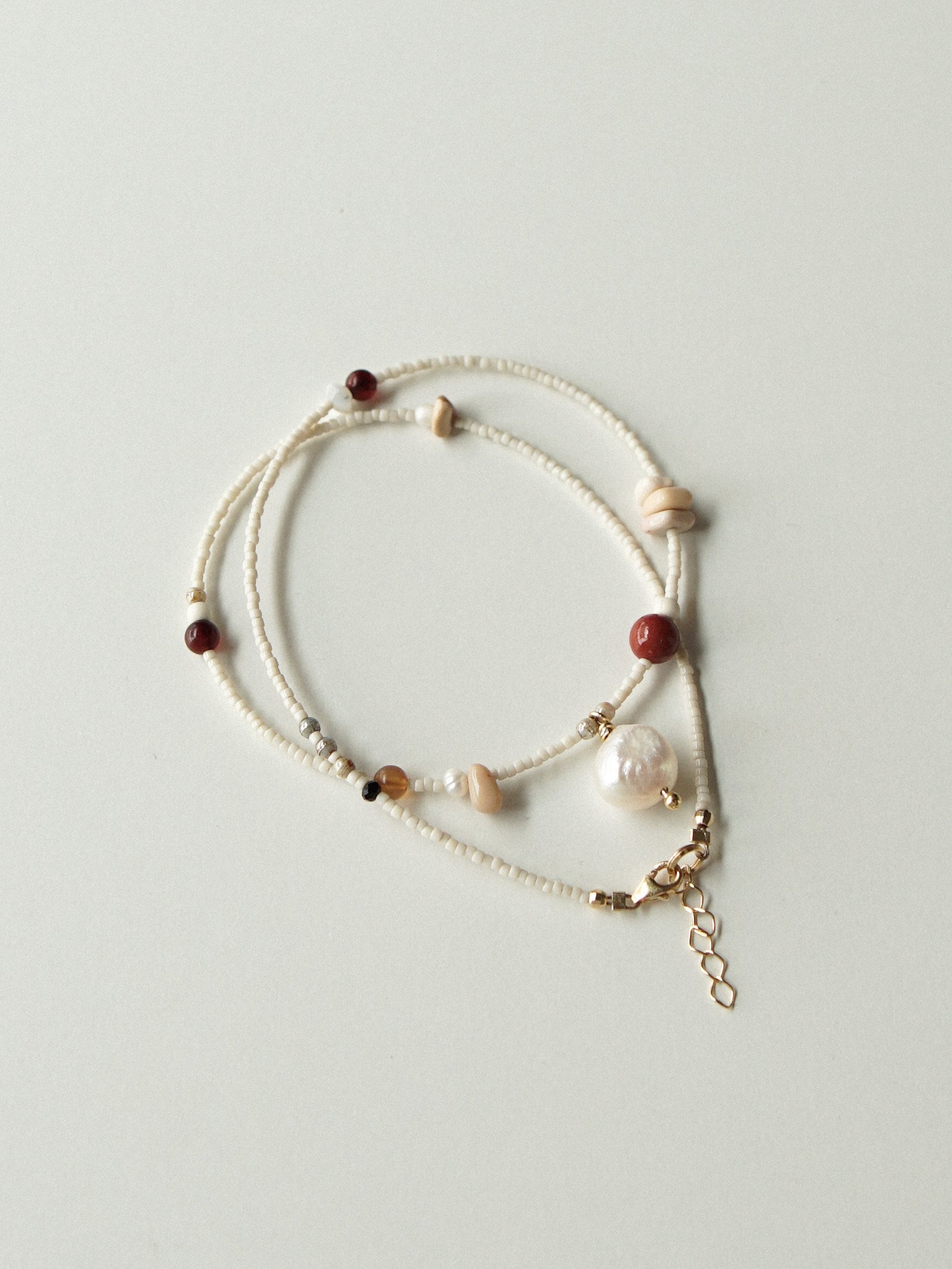 HEL - naszyjnik z perłą, jaspisem i spinelem