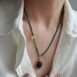 BRAZYLIA - naszyjnik z lapis lazuli, malachitem i agatem